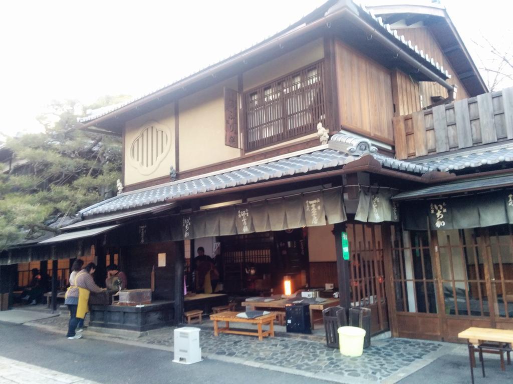 Murasakino Guesthouse Kyoto Buitenkant foto
